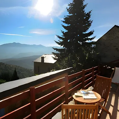 Madres Coronat Holiday home