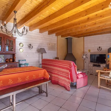 Holiday home Madres Coronat Jujols
