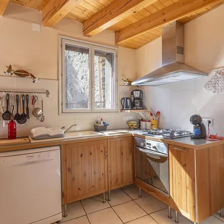 Holiday home Madres Coronat Jujols